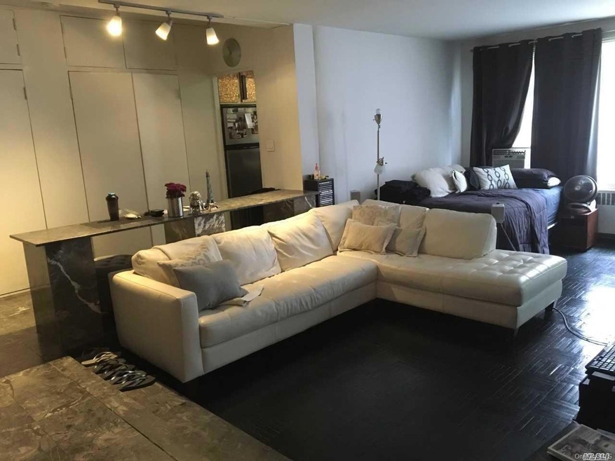 Walden Terrace unit 1 C, Rego Park, NY 11374 - photo 1