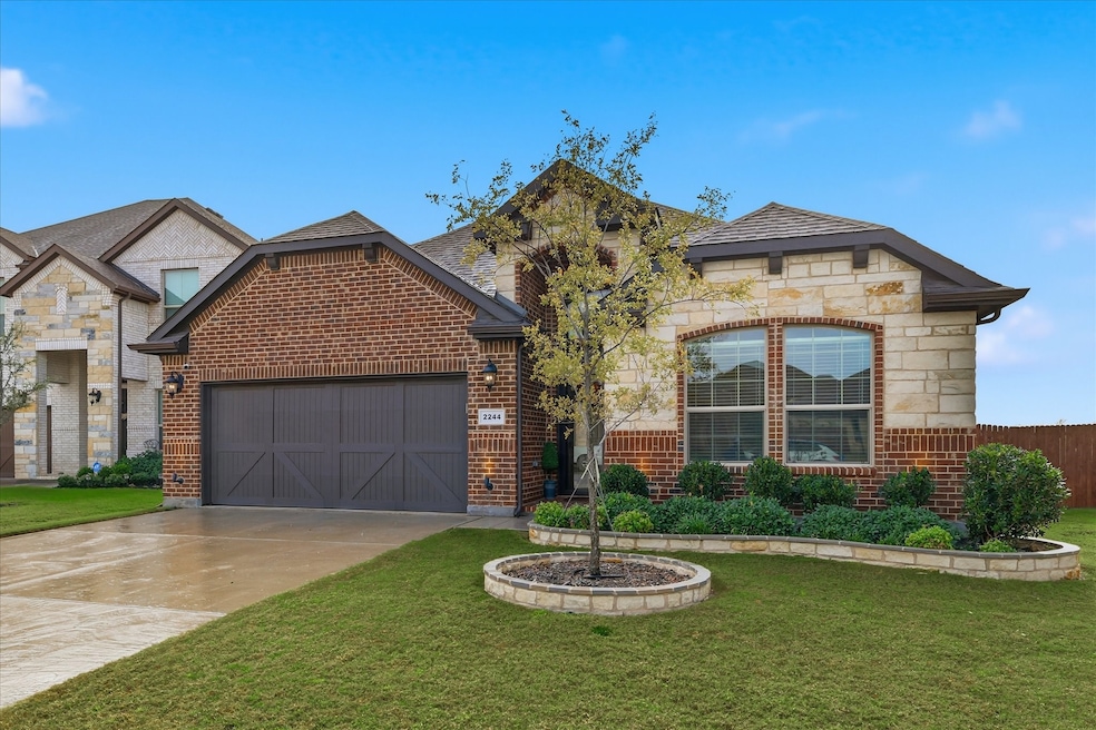 2244 Knightsgate Rd, Argyle, TX 76226 - photo 1
