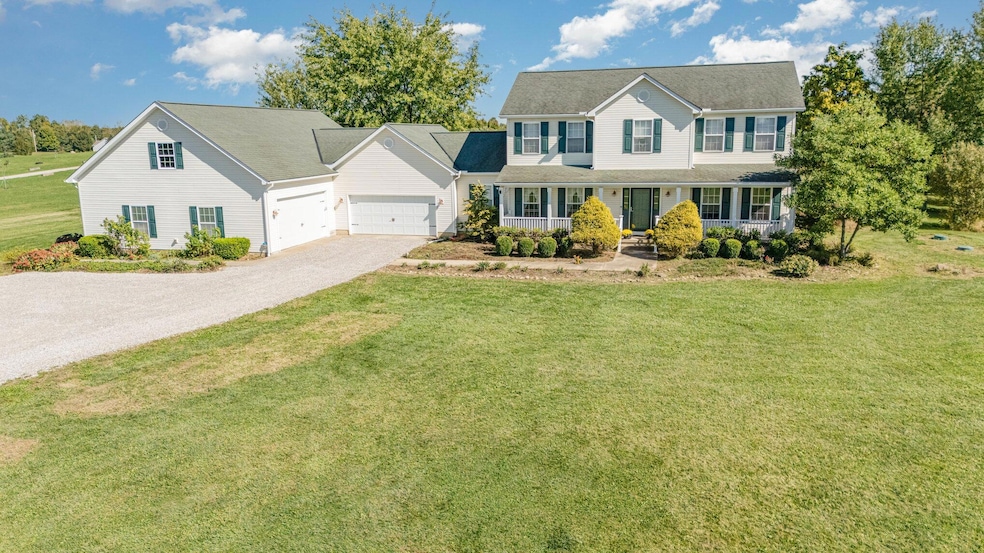 Under Contract $650,000 • Co-Listing Agent