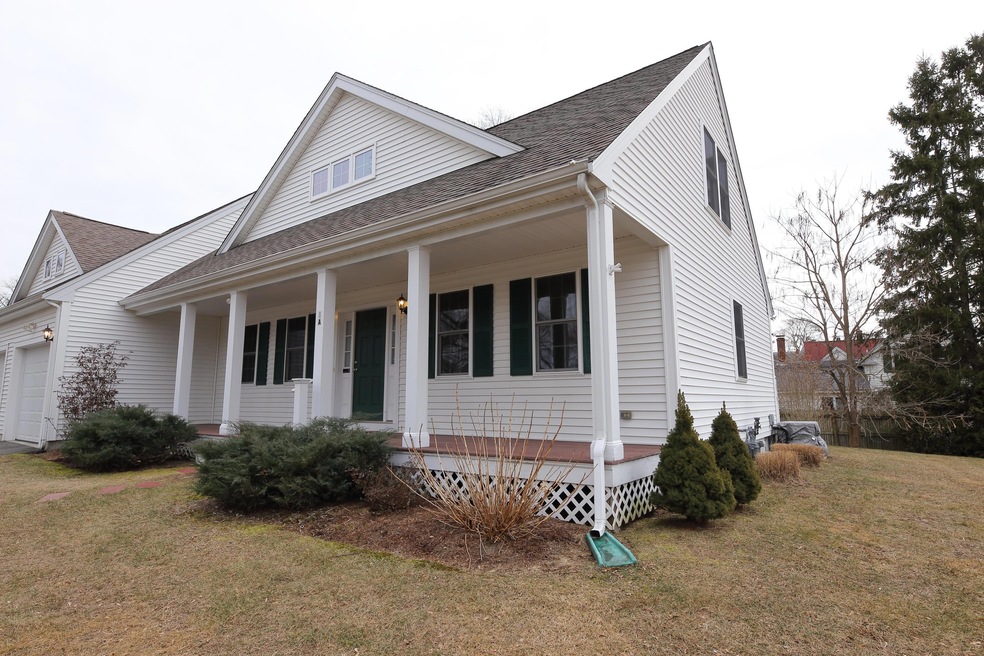 1A Rosemary Ln, Wareham, MA 02571 - photo 1