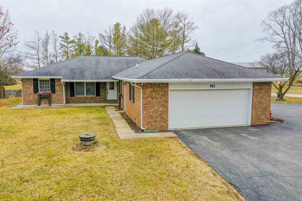 411 N Main St, Amboy, IN 46911 - photo 1