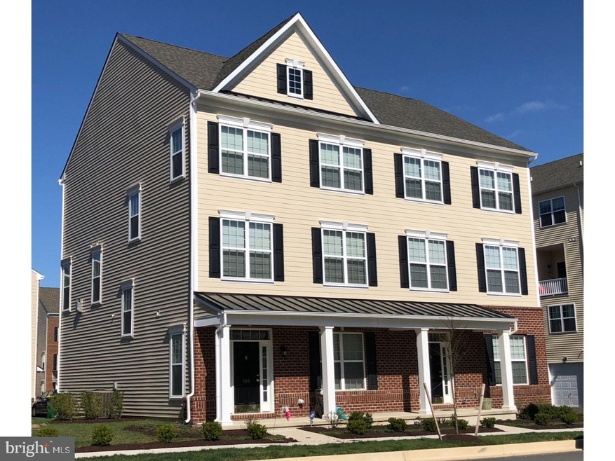212 Coral Dr unit N2, Claymont, DE 19703 - photo 1