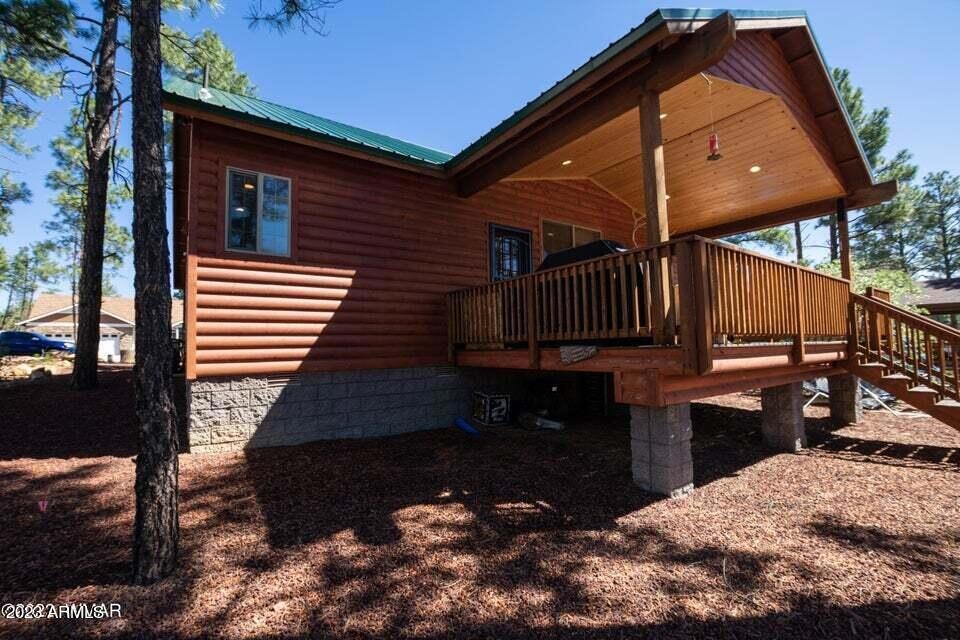 650 S Mountain Pines Ave, Show Low, AZ 85901 - photo 1