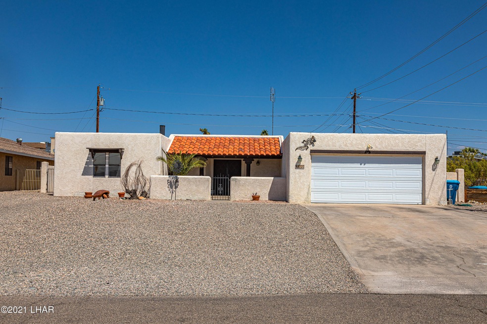 122 Sunflower Dr, Lake Havasu City, AZ 86403 - photo 1