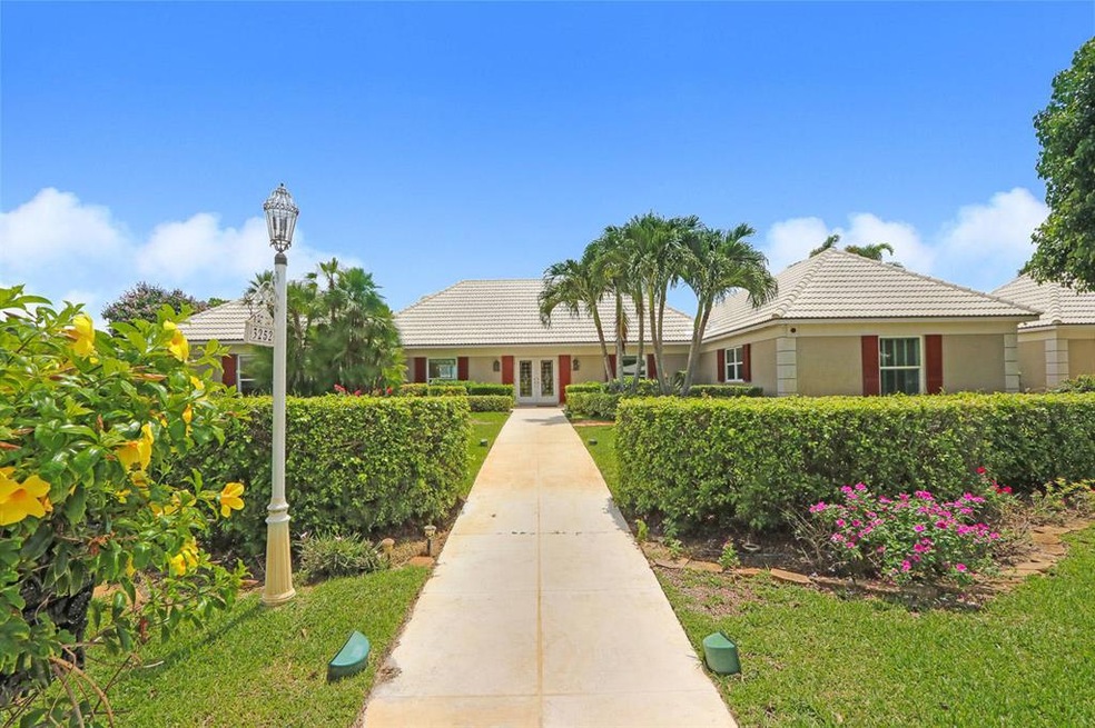 3252 SE Fairway W, Stuart, FL 34997 - photo 1