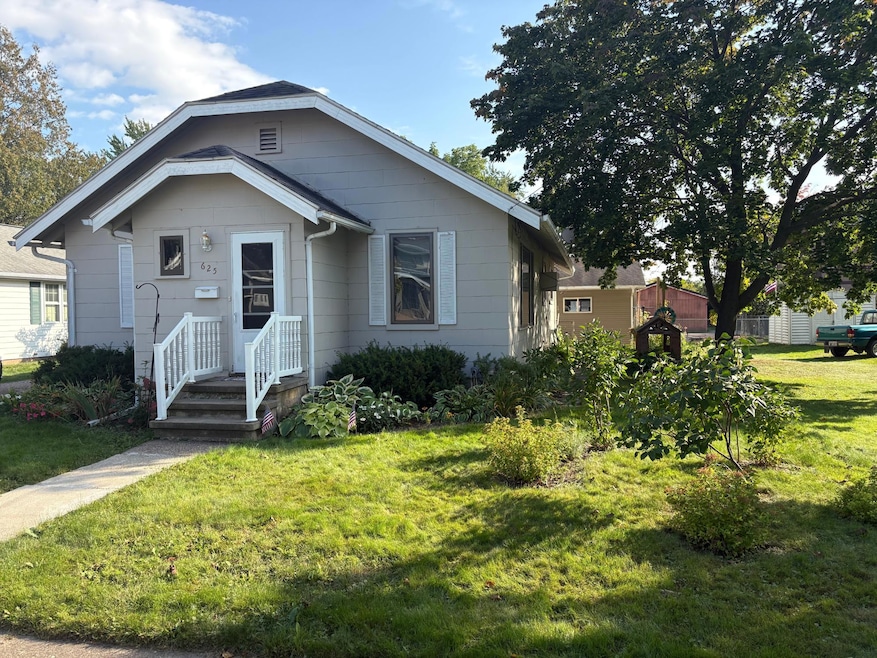 Under Contract $149,900