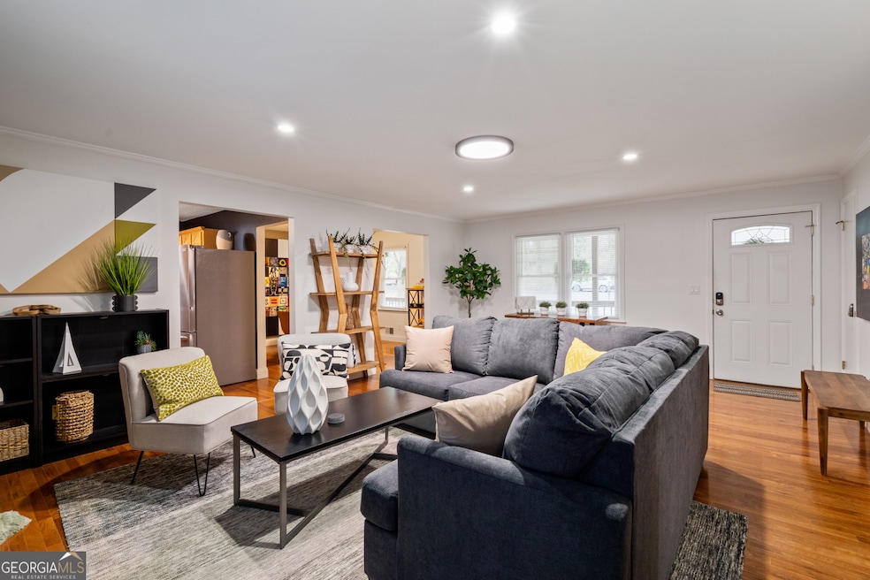 306 Jason Ct, Woodstock, GA 30188 - photo 1