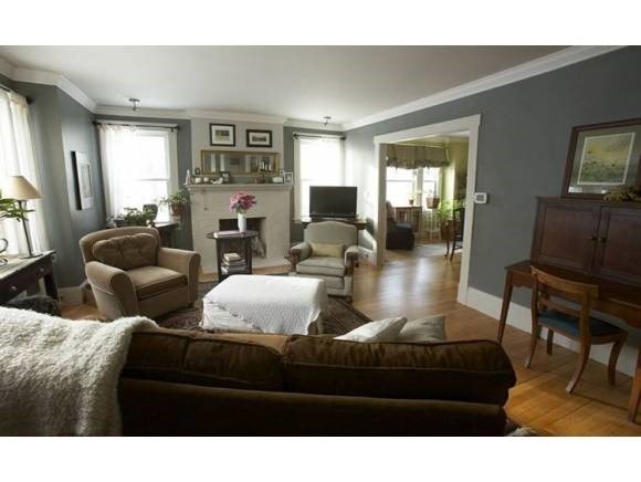 354 Miller Ave unit 1, Portsmouth, NH 03801 - photo 1