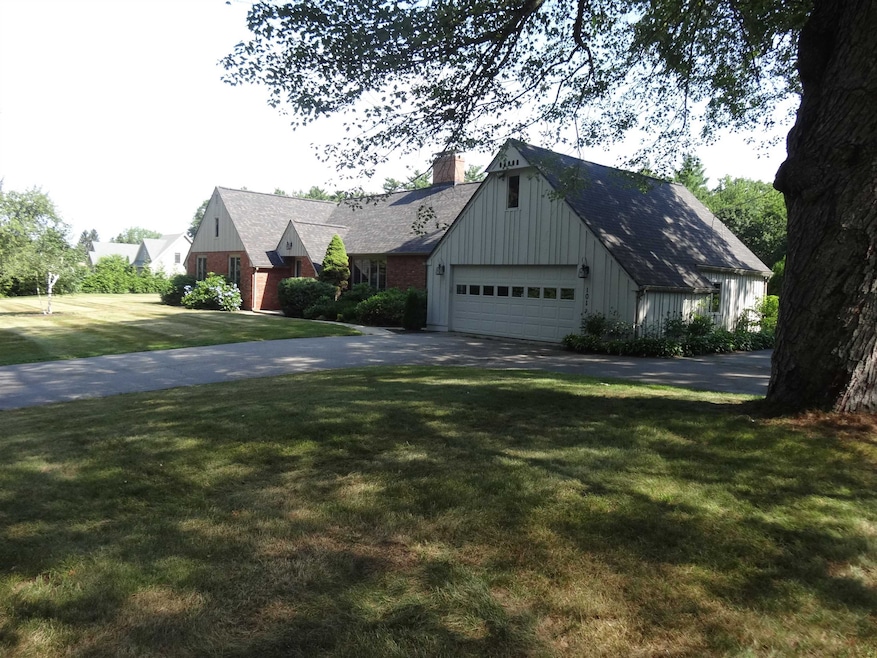 101 Drinkwater Rd, Hampton Falls, NH 03844 - photo 1