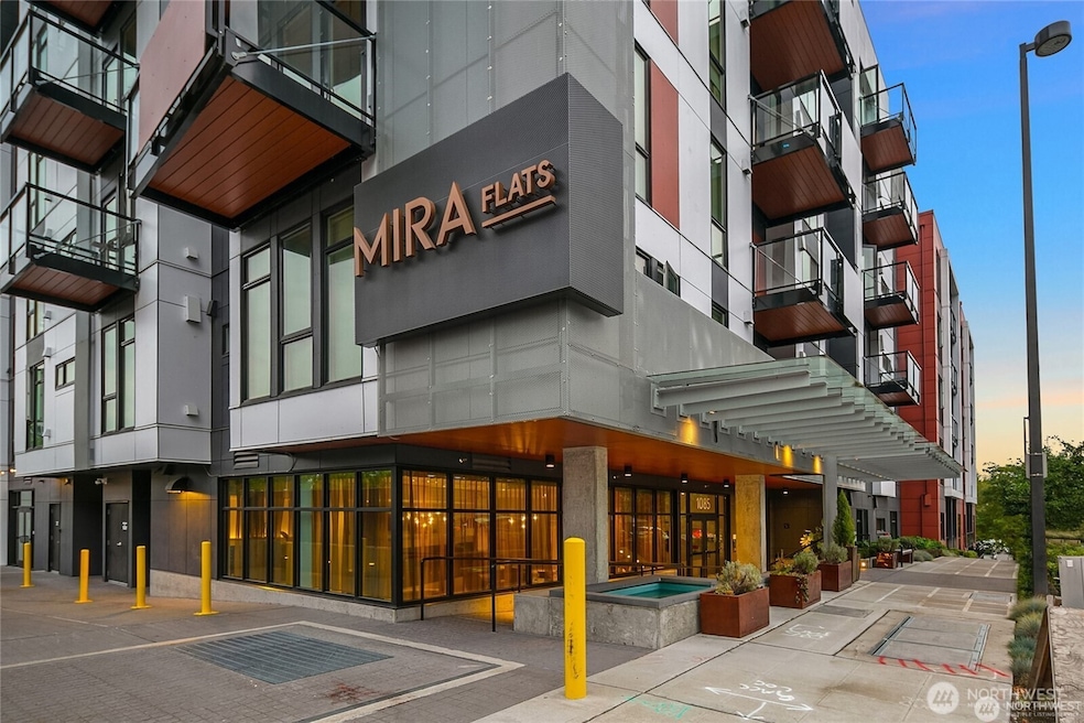 Mira Flats unit 206, Bellevue, WA 98004 - photo 1