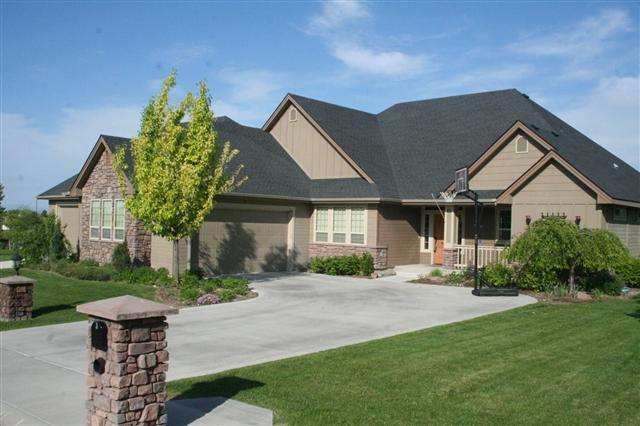 2802 S Bayhill Ct, Nampa, ID 83686 - photo 1