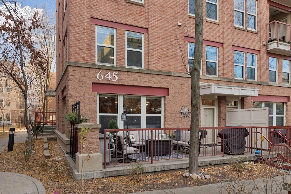 645 N 1st St unit 125, Minneapolis, MN 55401 - photo 1