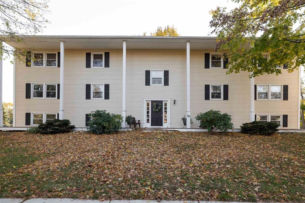 140 Cass St unit 6, Portsmouth, NH 03801 - photo 1