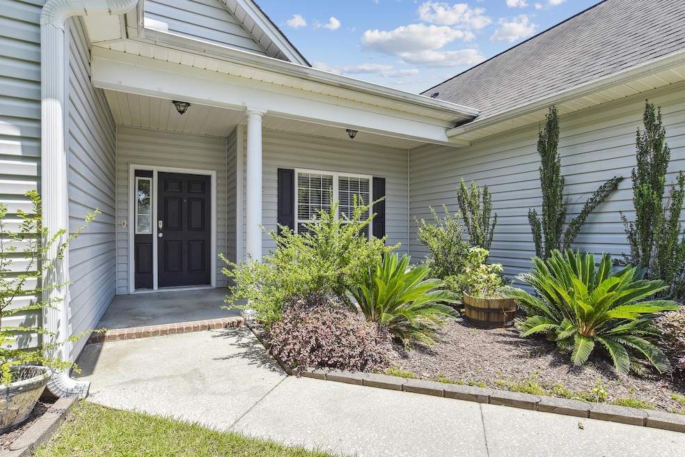 exterior-walk-dsc6336