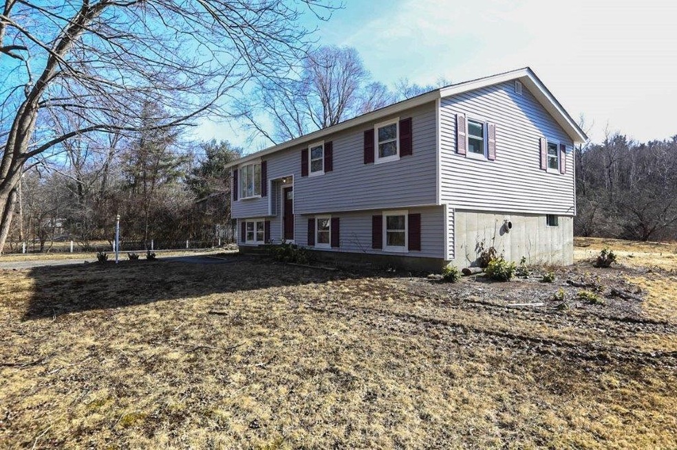 52 Forest Rd, Salisbury, MA 01952 - photo 1