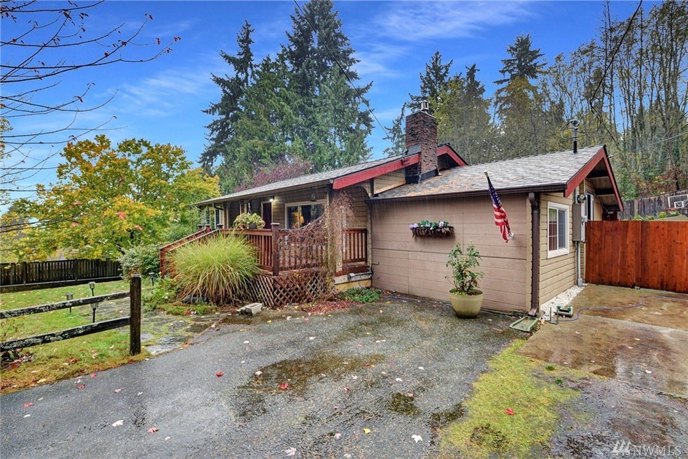 527 240th St SW, Bothell, WA 98021 - photo 1