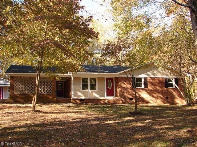 233 Back Creek Rd, Asheboro, NC 27205 - photo 1
