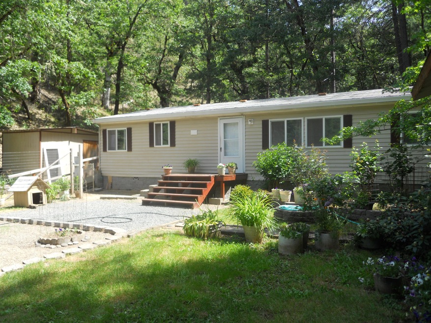 1103 Ferry Rd