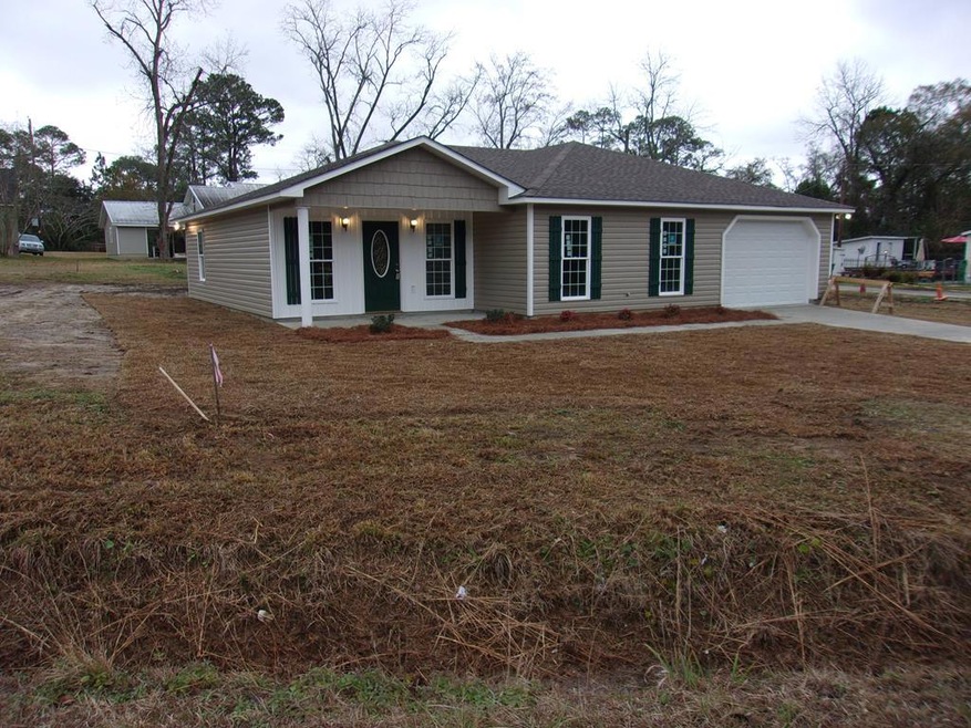 95 Cedar St, Omega, GA 31775 - photo 1