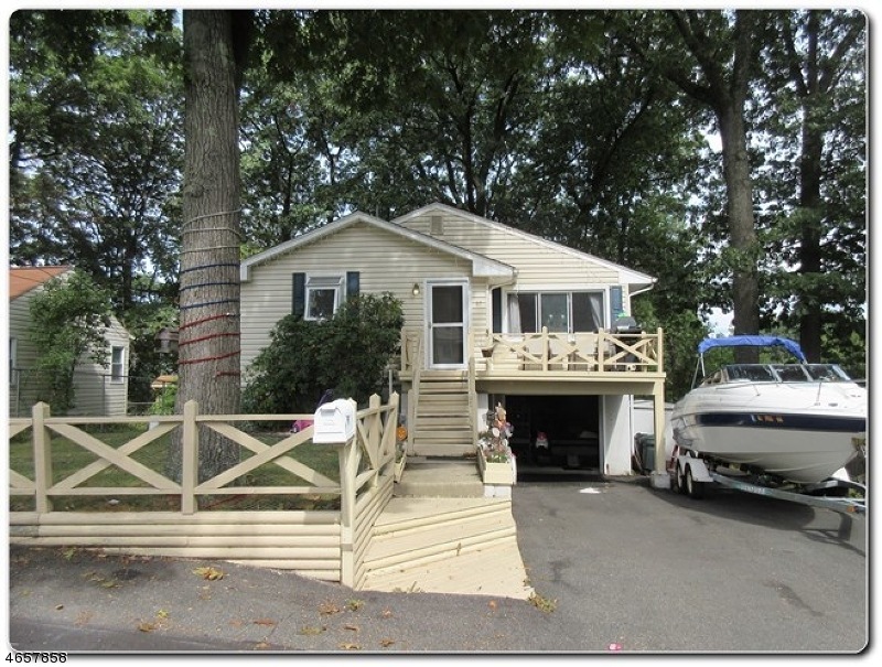 37 Matthew Ct, Landing, NJ 07850 - photo 1