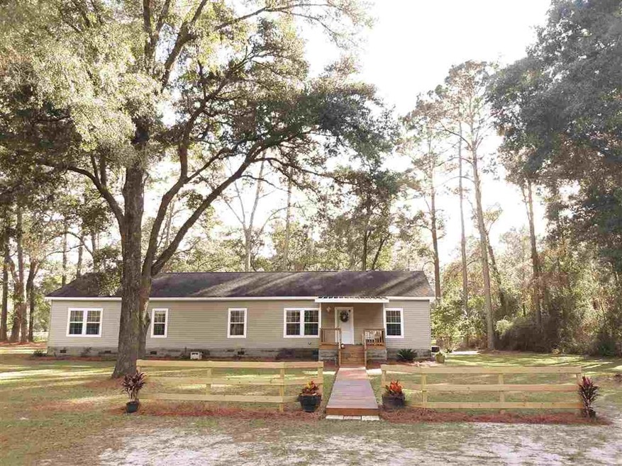 119 Sharonwood Dr, Crawfordville, FL 32327 - photo 1