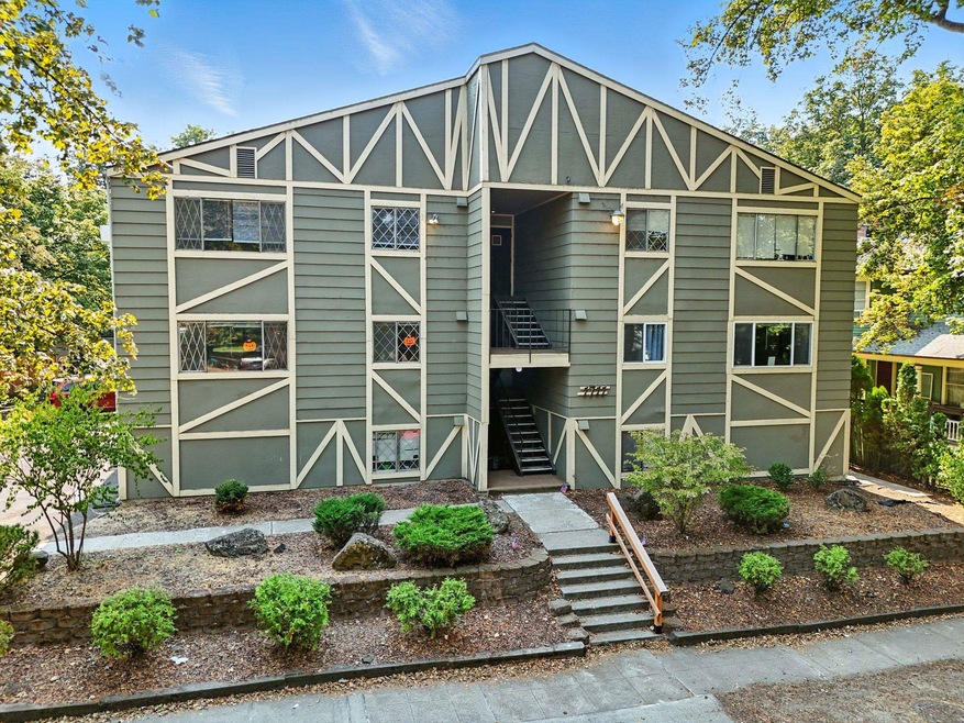 1711 W 10th Ave, Spokane, WA 99204 - photo 1