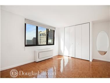 45 W 67th St unit 29C, New York, NY 10023 - photo 1