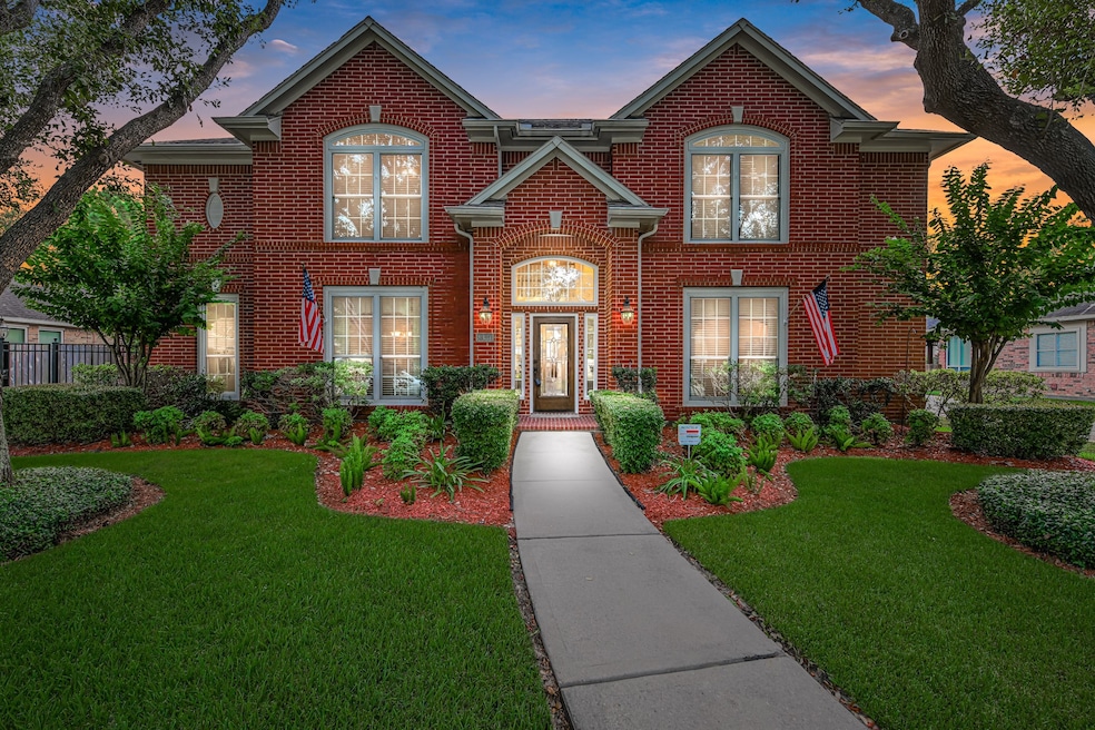 8331 Castle Pond Ct, Houston, TX 77095 - photo 1