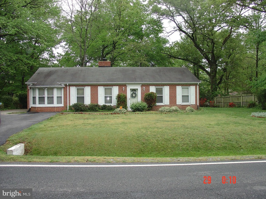 12606 Old Fort Rd, Fort Washington, MD 20744 - photo 1