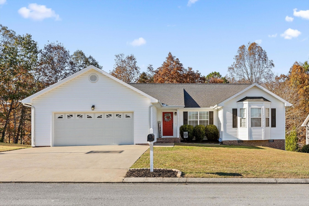 6442 Veronica Dr, Ooltewah, TN 37363 - photo 1