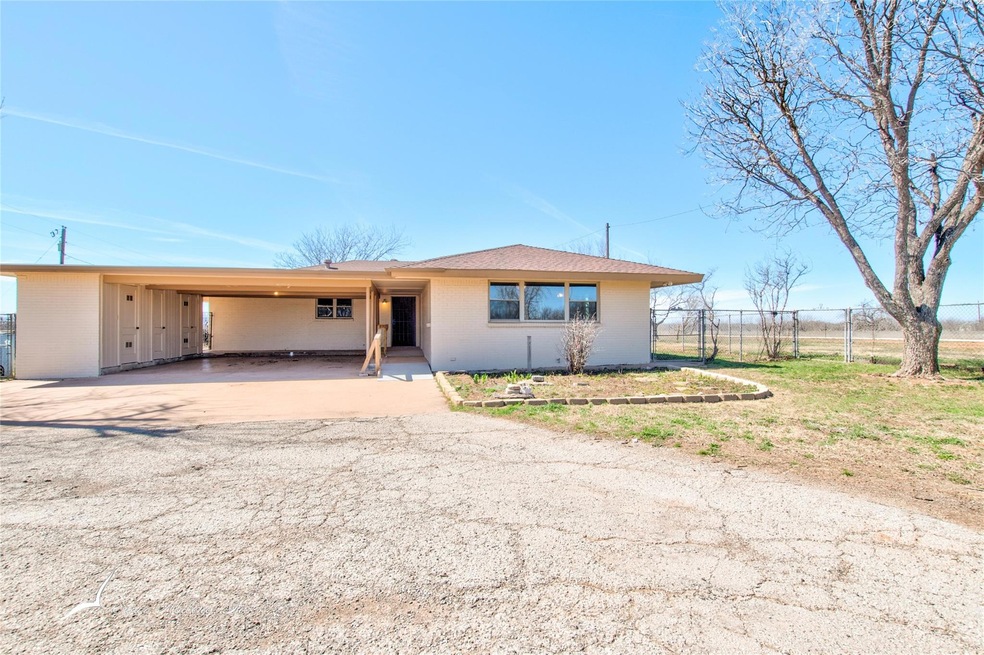 1532 E State Highway 36, Abilene, TX 79602 - photo 1