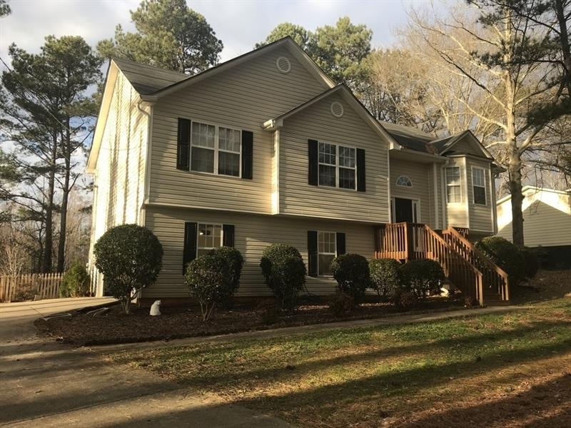 2322 Robin Ridge Dr, Dacula, GA 30019 - photo 1