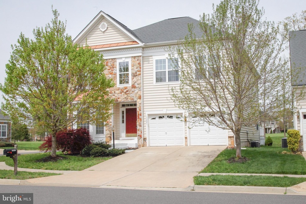 13221 Fieldstone Way, Gainesville, VA 20155 - photo 1