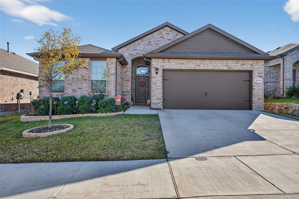 9713 Fallston Dr, Fort Worth, TX 76108 - photo 1