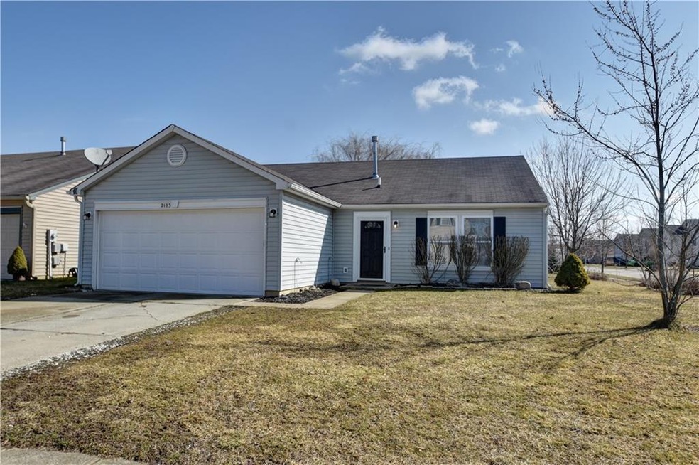 2103 Bridlewood Dr, Franklin, IN 46131 - photo 1