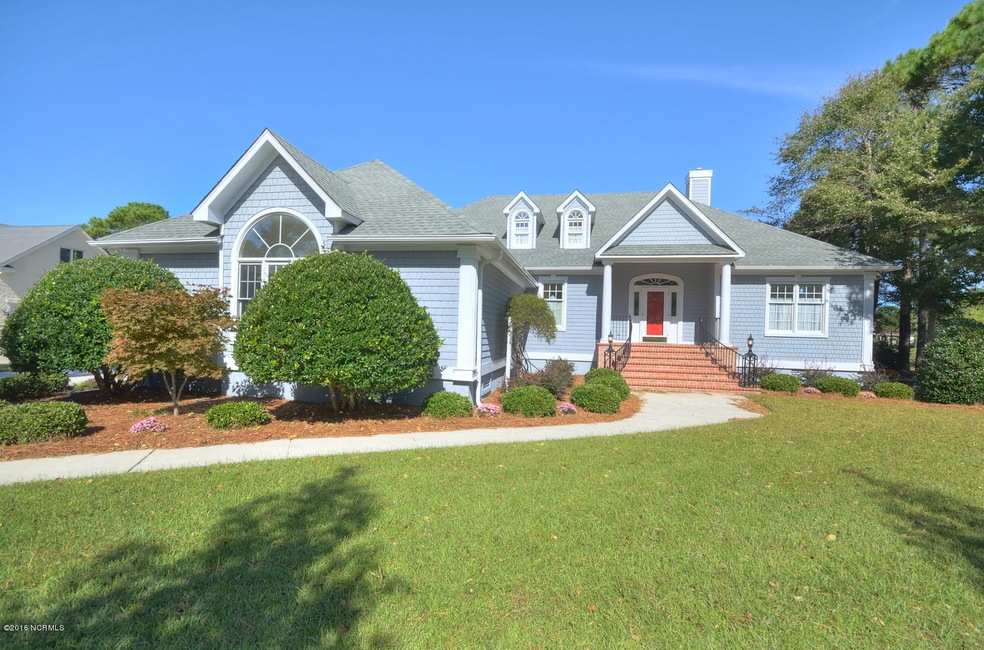 2820 Marsh Point Ln SE-large-001-33-Fron