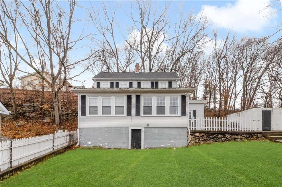 55 Walter Ave, North Providence, RI 02911 - photo 1