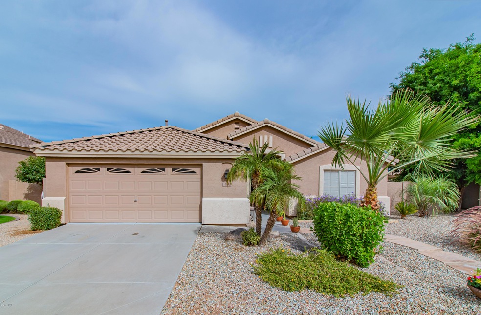 750 W Oriole Way-