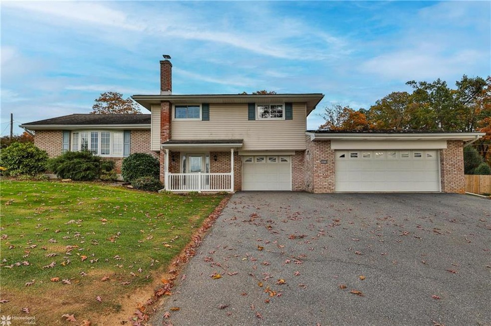 4622 Shankweiler Rd, Orefield, PA 18069 - photo 1