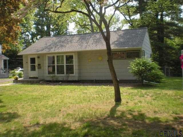 42 Alden Ct, Delmar, NY 12054 - photo 1