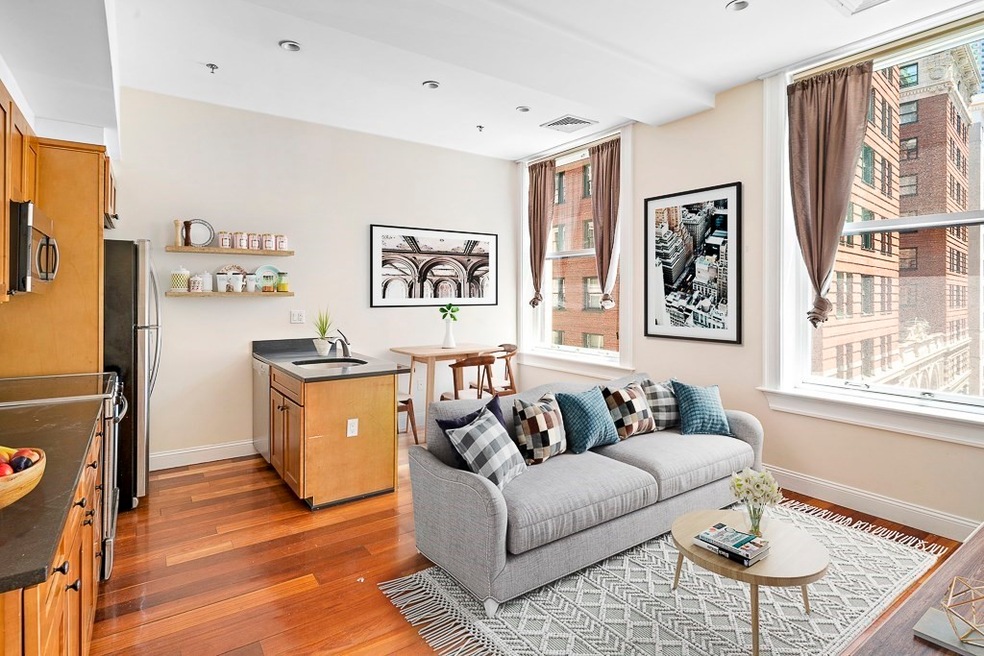 126 State St unit 402, Boston, MA 02109 - photo 1