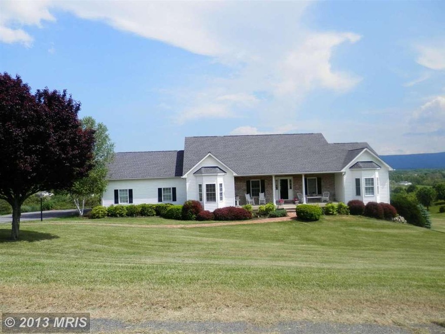 384 Manor Hill Dr, Toms Brook, VA 22660 - photo 1