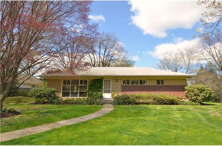 736 Woodfield Rd, Villanova, PA 19085 - photo 1