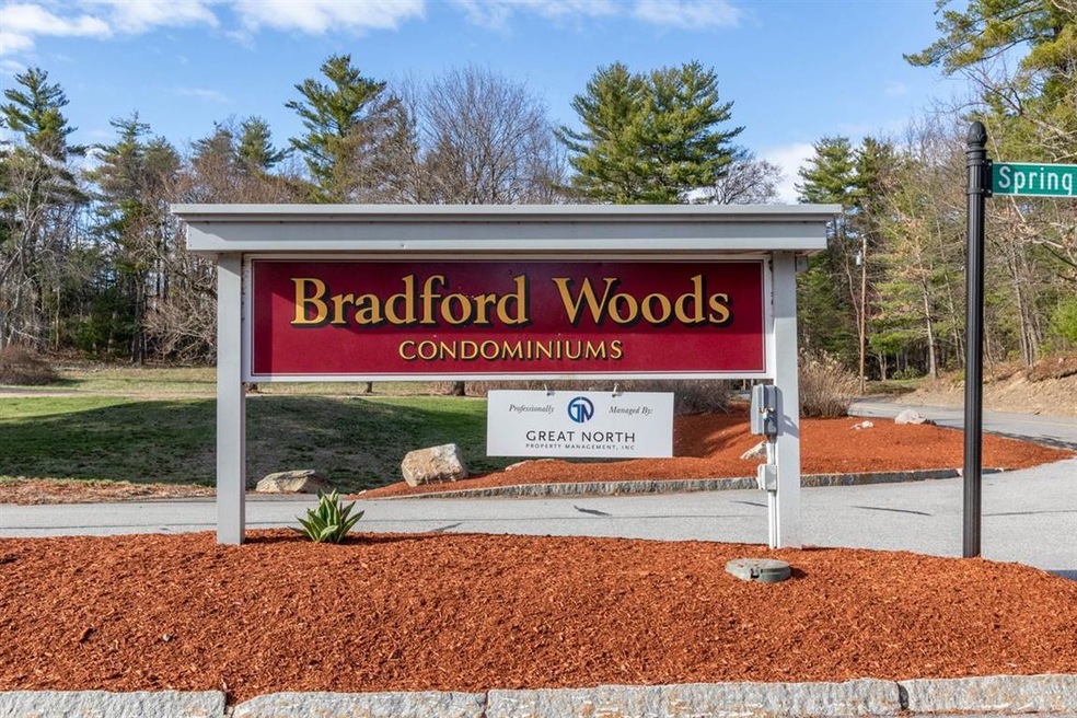 47 Walnut Cir, Merrimack, NH 03054 - photo 1