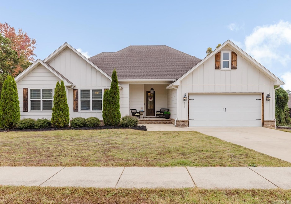 For Sale $435,000 • Co-Listing Agent