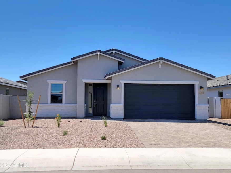 Sold $465,000