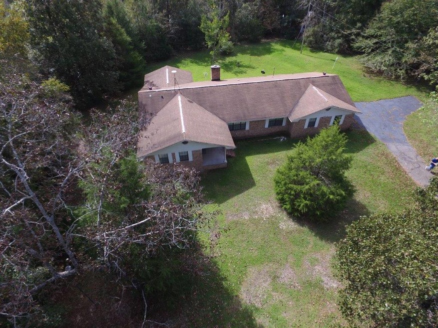 371 Hinton Rd, Laurel, MS 39443 - photo 1