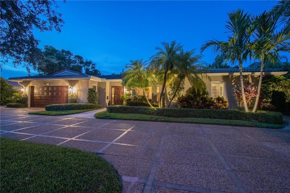 Gorgeous home in Venetian Isles
