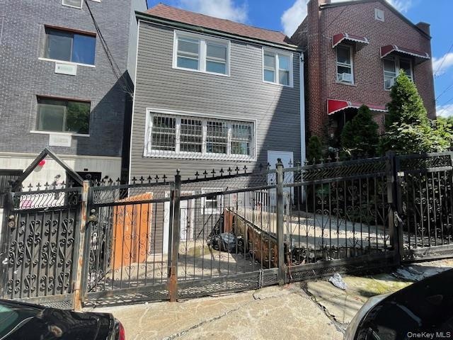 1802 Palisade Place, Bronx, NY 10453 - photo 1