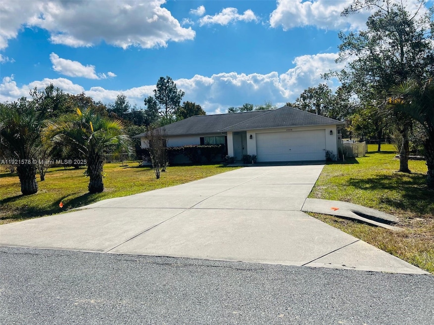 22058 SW Surf Blvd, Dunnellon, FL 34431 - photo 1